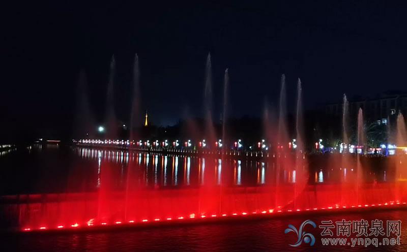 <b>孟連縣二維數(shù)控音樂(lè)噴泉-數(shù)碼音樂(lè)噴泉</b>